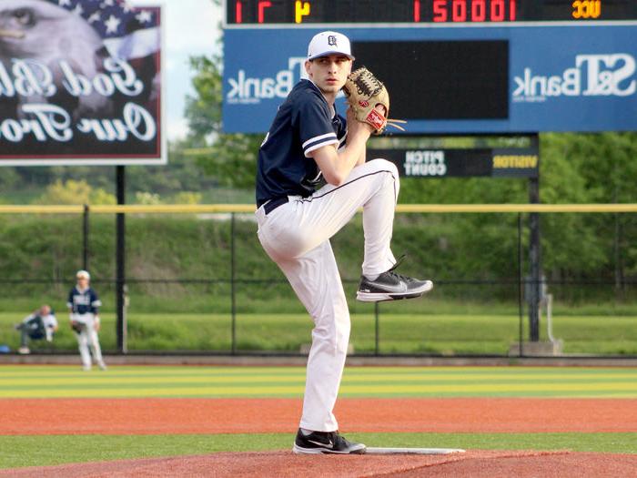 <a href='http://bmixqt.daehanserver.net'>365英国上市</a>杜波依斯分校 senior pitcher 泰勒博兰 works through his delivery motion during a game at Showers Field in the USCAA Small College World Series.